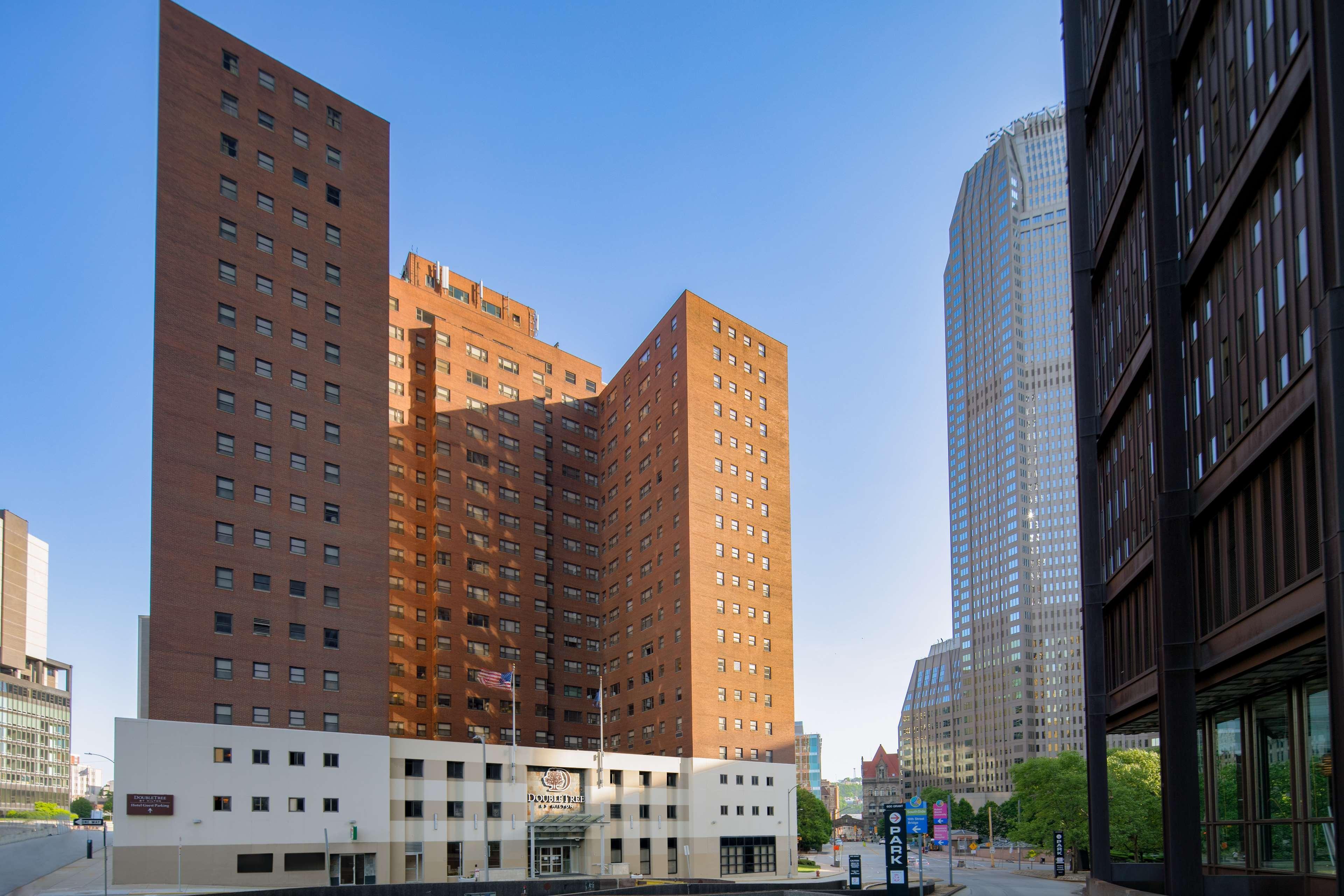 Doubletree By Hilton Hotel & Suites Pittsburgh Downtown Exterior foto